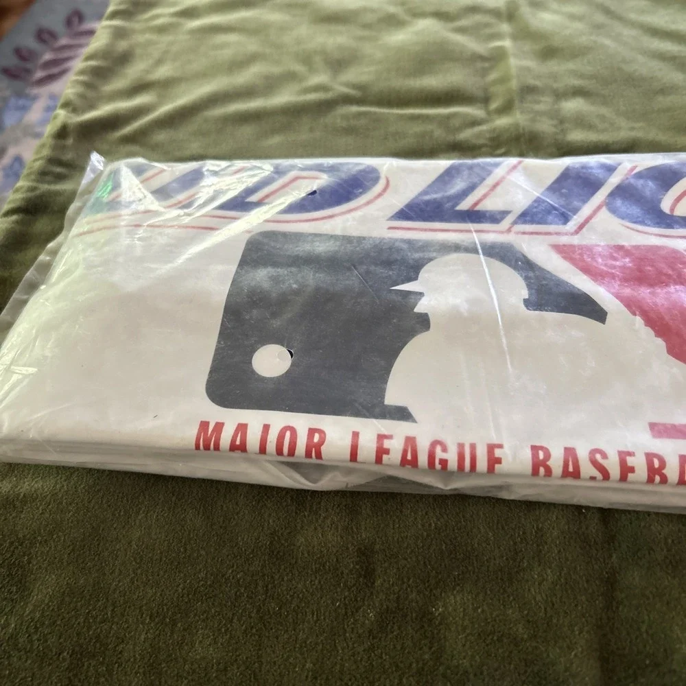 Bud Light Budweiser Inflatable Anheuser Busch MLB Baseball Brand New